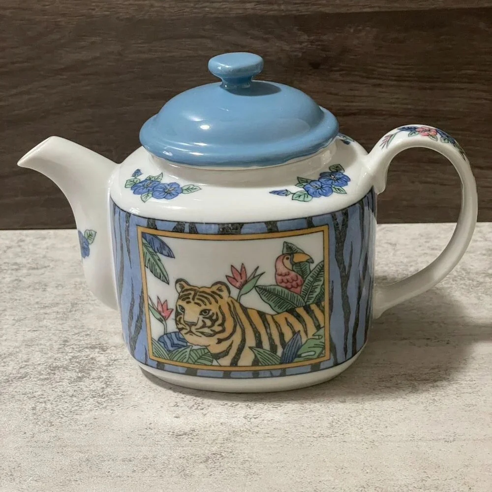 Vintage Takahashi San Francisco Zebra Tiger Hand Painted Teapot Made in Japan